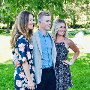 Meet your Posher, Samantha